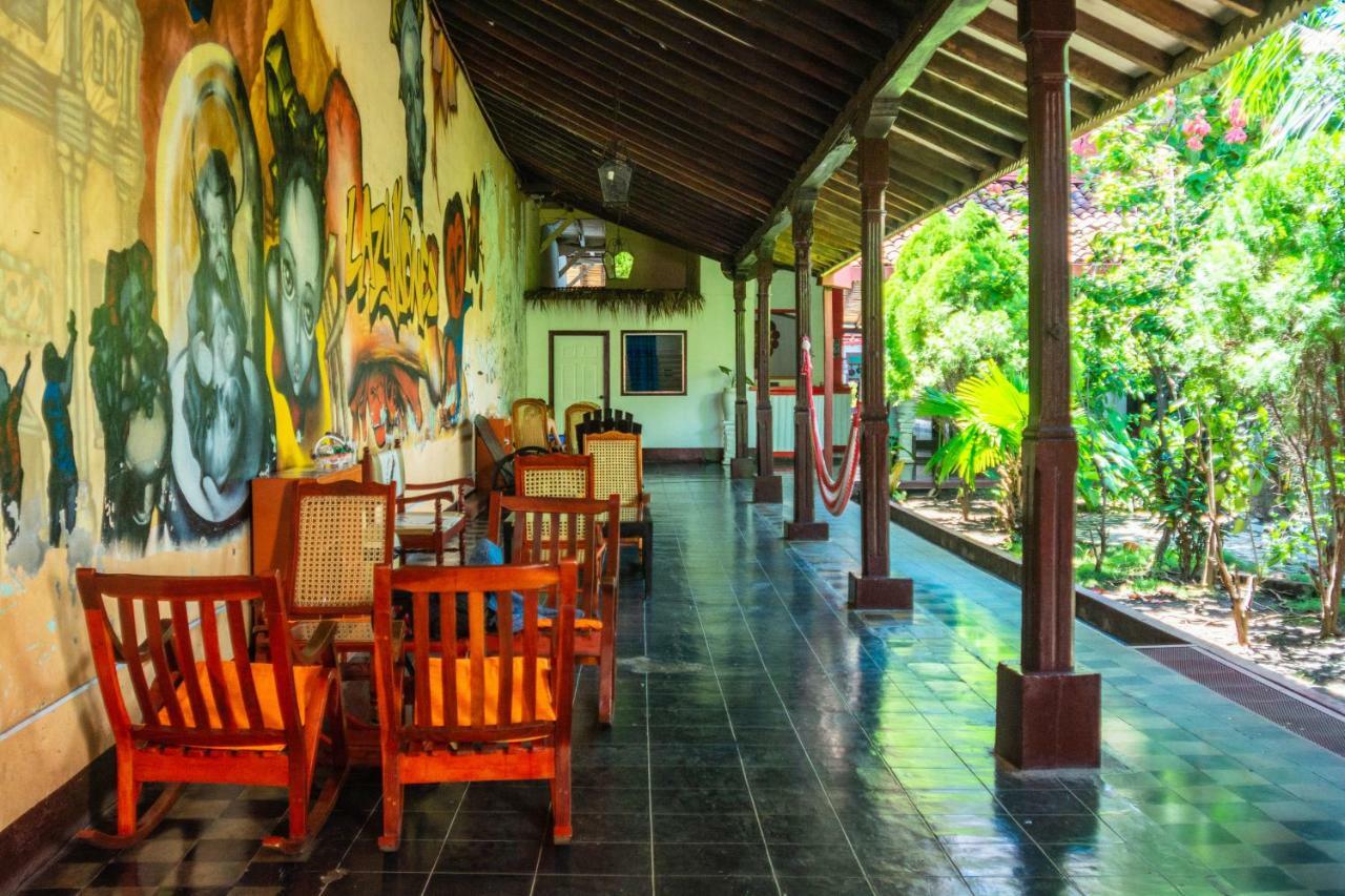 Hostal Lazybones León المظهر الخارجي الصورة
