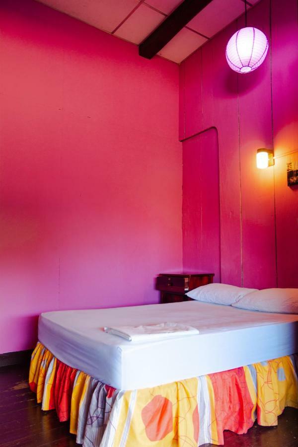 Hostal Lazybones León المظهر الخارجي الصورة