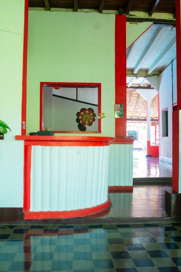 Hostal Lazybones León المظهر الخارجي الصورة
