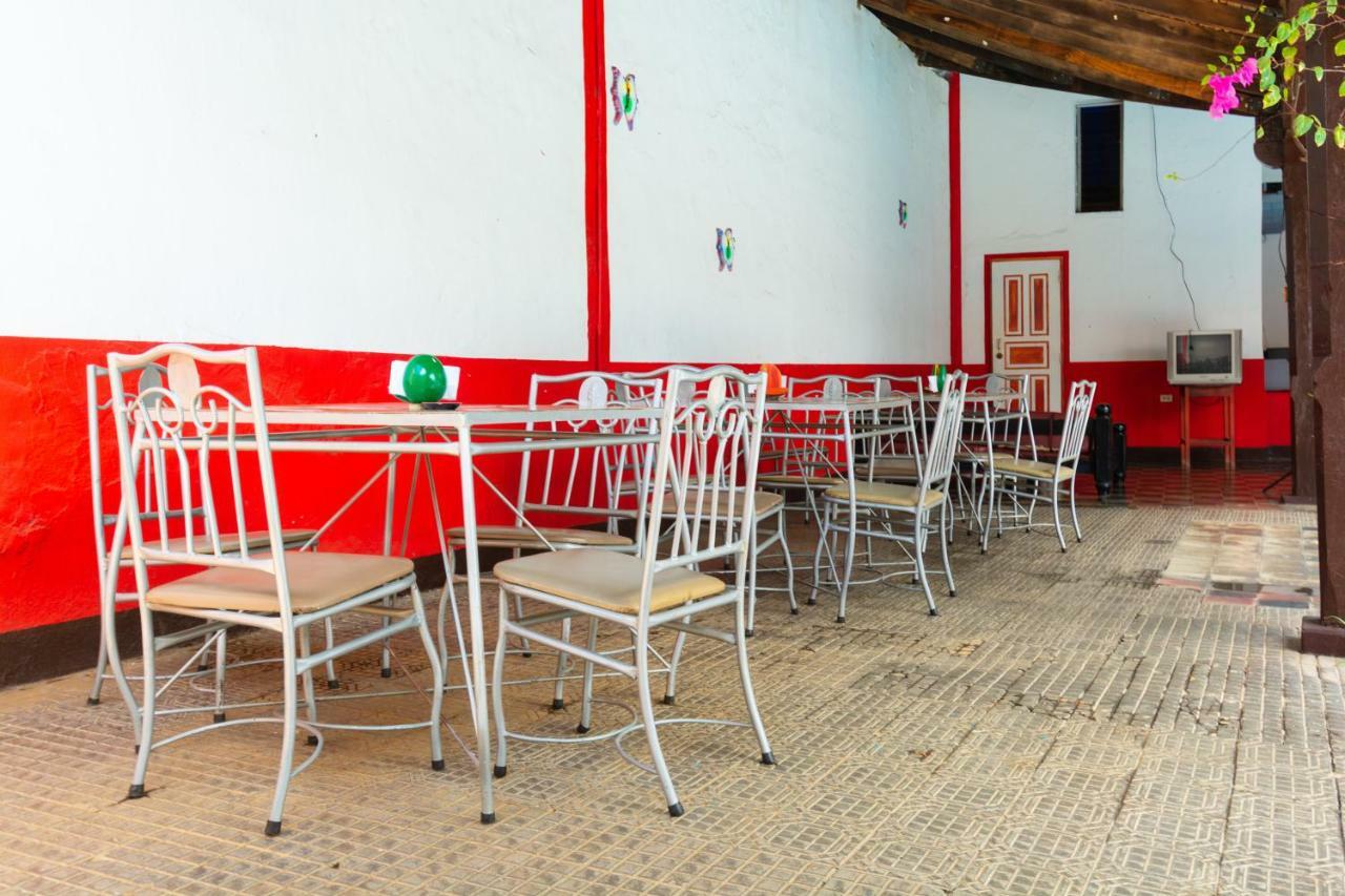 Hostal Lazybones León المظهر الخارجي الصورة