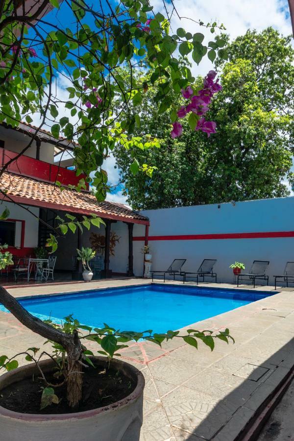 Hostal Lazybones León المظهر الخارجي الصورة