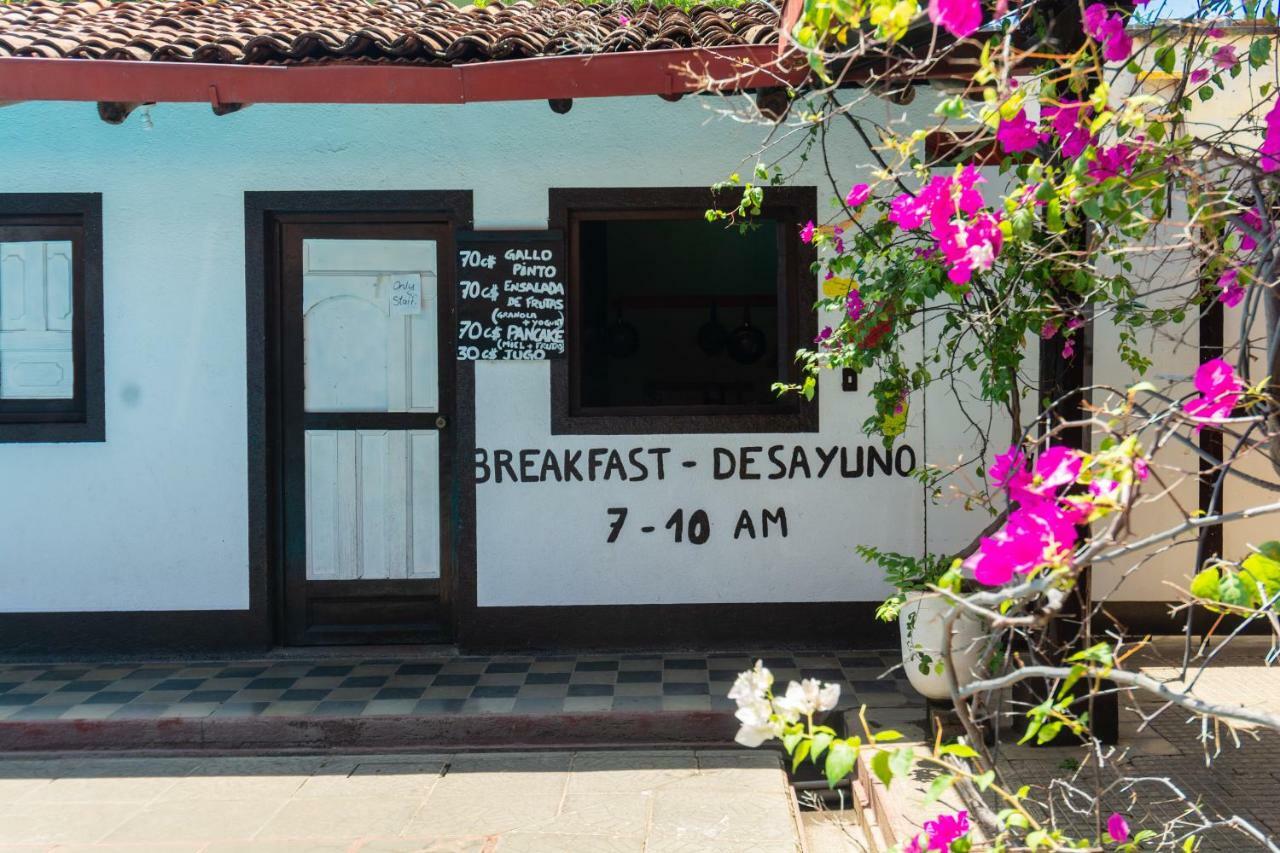 Hostal Lazybones León المظهر الخارجي الصورة
