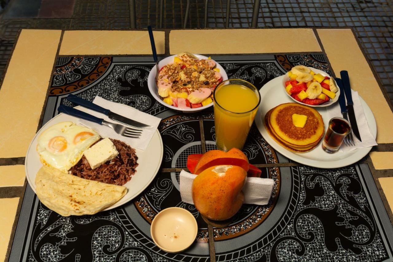 Hostal Lazybones León المظهر الخارجي الصورة
